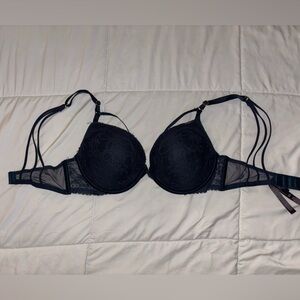 Victoria’s Secret Very Sexy push up bra